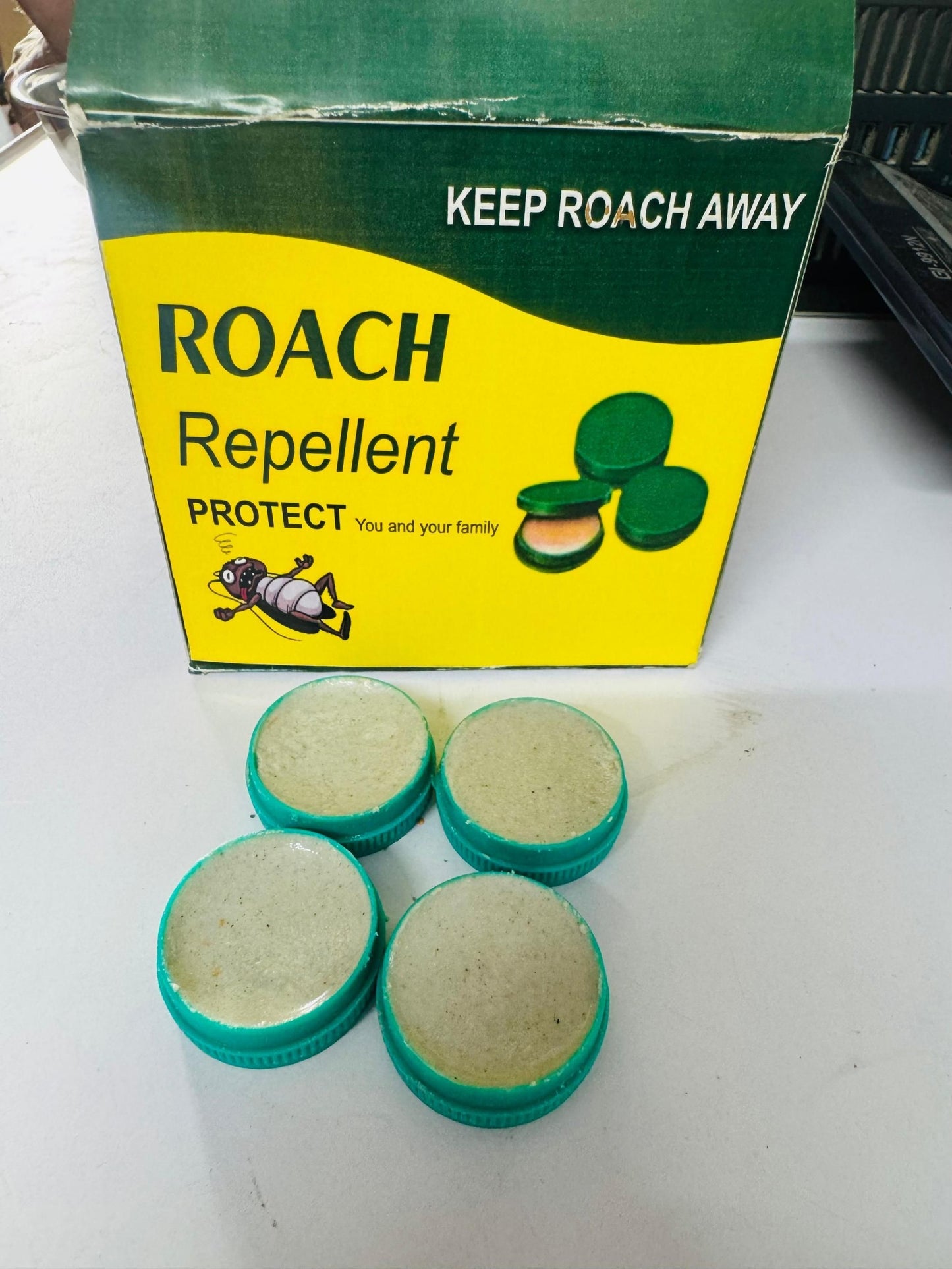 Natural Cockroach Killer Gel – Effective Pest Control for Kitchens, Bathrooms, and Cabinets